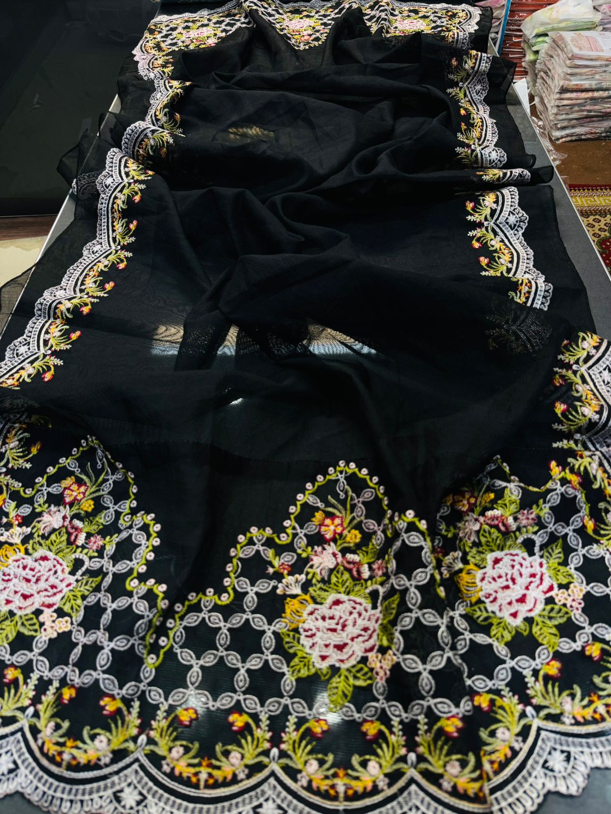 Trending 3PCS Embroidery Sout